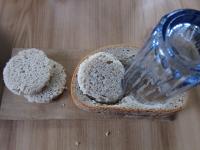 4 Rädchen aus dem Brot in Käse - Große...